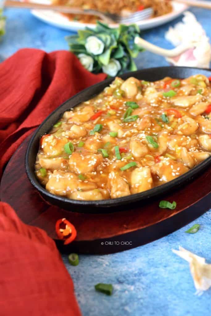 Chinese Chicken in Garlic Sauce - Chili to Choc